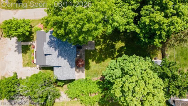 3973 Oak Knoll Road, Waterford Charter Township, MI 48328