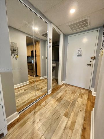 2751 Taft St 107, Hollywood, FL 33020