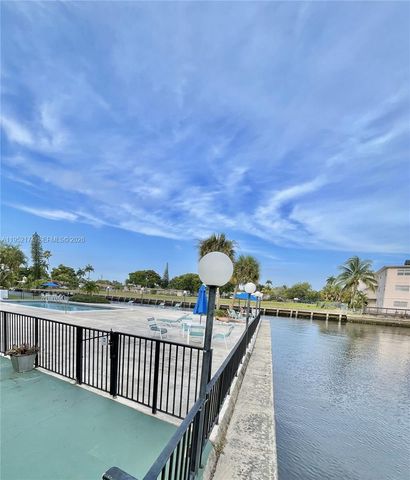 2751 Taft St 107, Hollywood, FL 33020