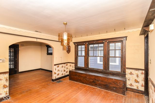 5730 Julian Avenue, Indianapolis, IN 46219