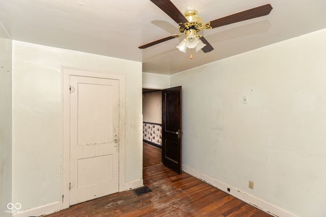 5730 Julian Avenue, Indianapolis, IN 46219