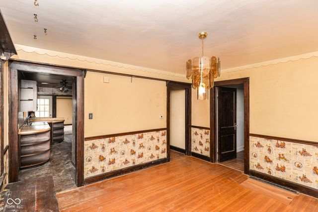 5730 Julian Avenue, Indianapolis, IN 46219