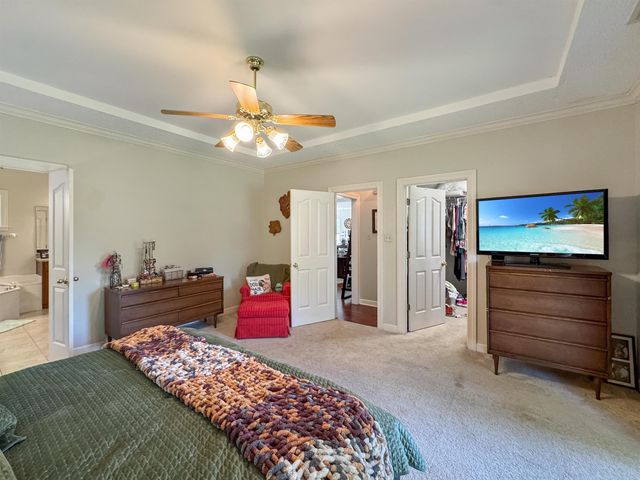 7733 SUNNY TRAIL DR, Bartlett, TN 38135