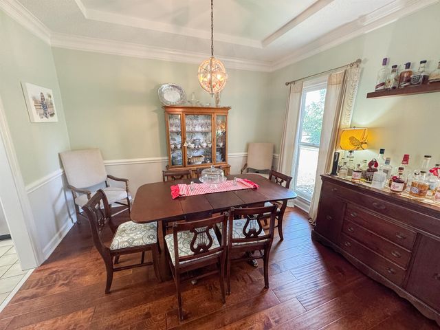 7733 SUNNY TRAIL DR, Bartlett, TN 38135