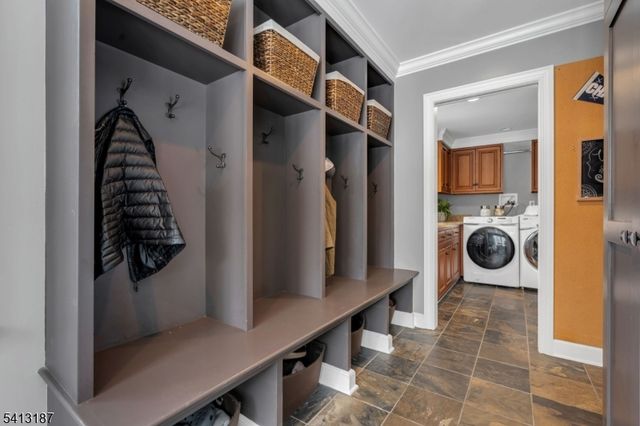 166 Washington Ave, Chatham Boro, NJ 07928