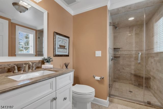 166 Washington Ave, Chatham Boro, NJ 07928