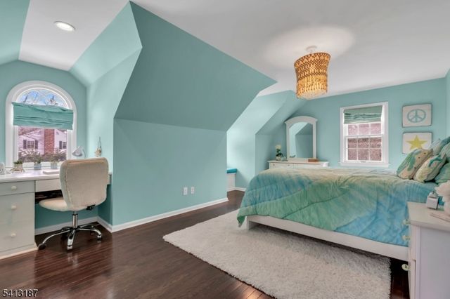 166 Washington Ave, Chatham Boro, NJ 07928