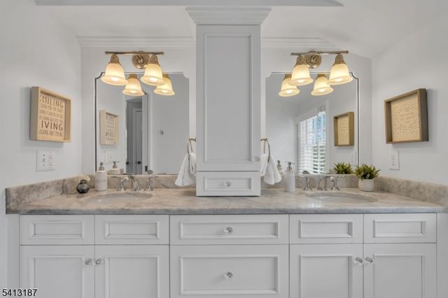 166 Washington Ave, Chatham Boro, NJ 07928