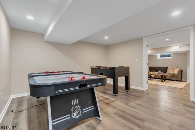 166 Washington Ave, Chatham Boro, NJ 07928