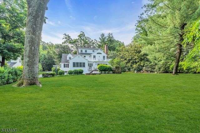 166 Washington Ave, Chatham Boro, NJ 07928