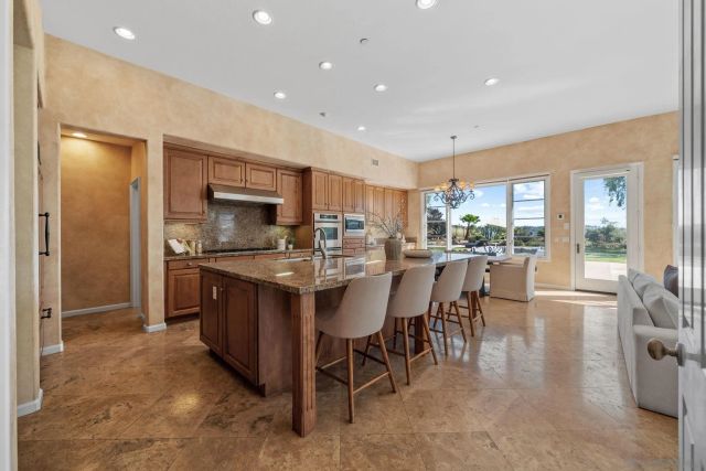 17813 La Amapola, Rancho Santa Fe, CA 92067