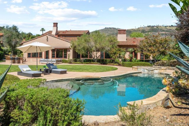 17813 La Amapola, Rancho Santa Fe, CA 92067