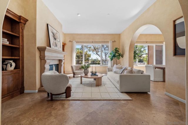 17813 La Amapola, Rancho Santa Fe, CA 92067