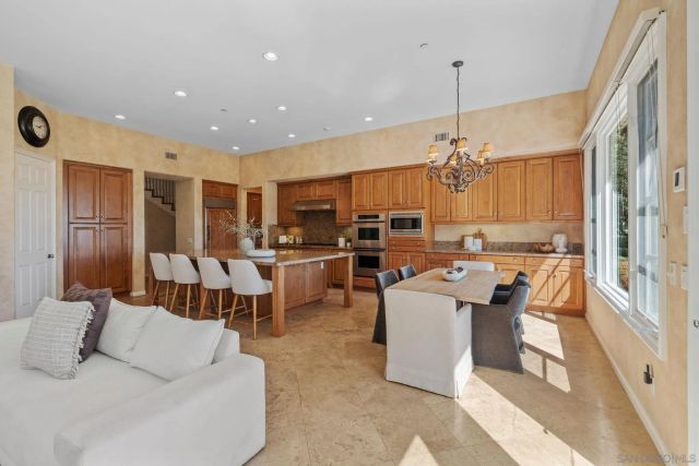 17813 La Amapola, Rancho Santa Fe, CA 92067