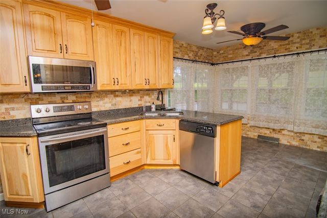 62239 Hillcrest Road, Barnesville, OH 43713