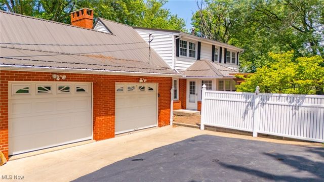 62239 Hillcrest Road, Barnesville, OH 43713