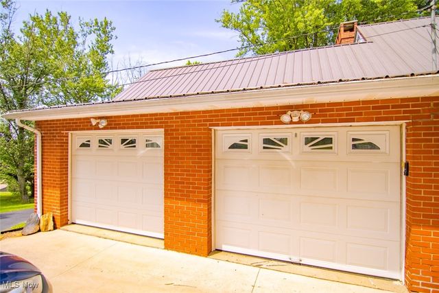 62239 Hillcrest Road, Barnesville, OH 43713