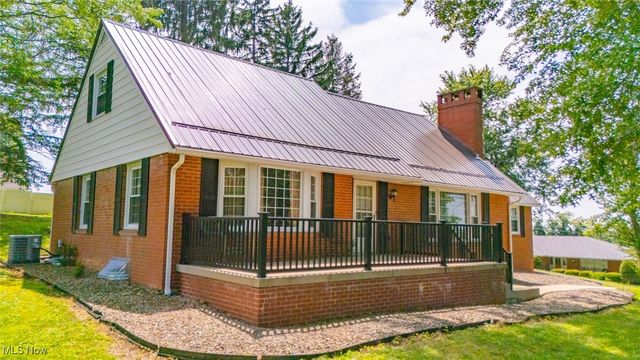 62239 Hillcrest Road, Barnesville, OH 43713