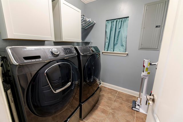 258 Hattie Virginia Drive, Gray, LA 70359