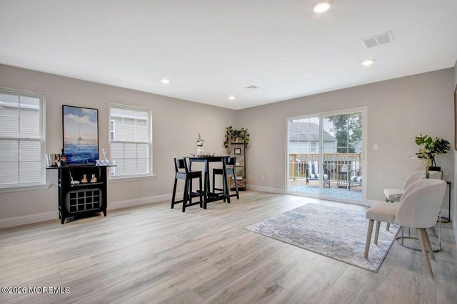 57 Oak Street, Keansburg, NJ 07734