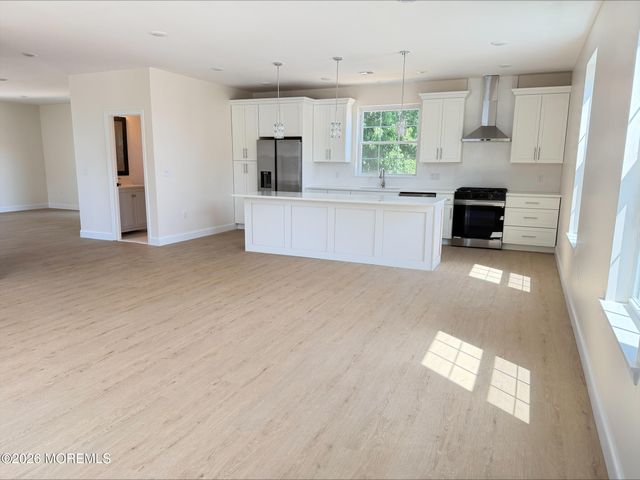 57 Oak Street, Keansburg, NJ 07734