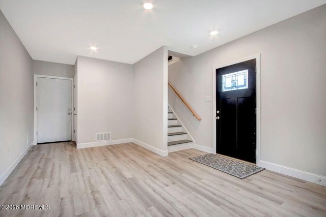 57 Oak Street, Keansburg, NJ 07734