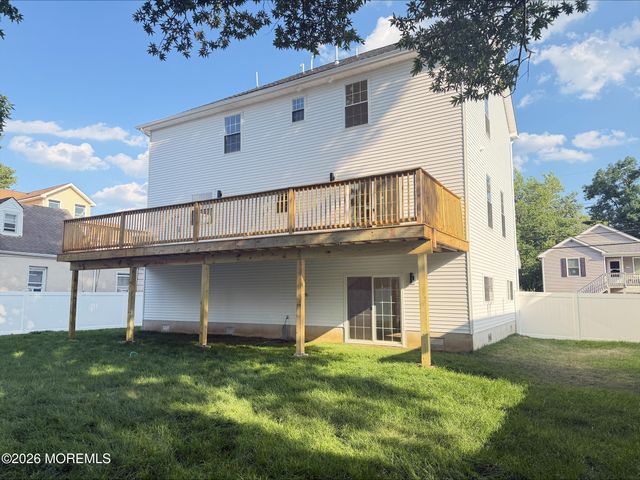 57 Oak Street, Keansburg, NJ 07734