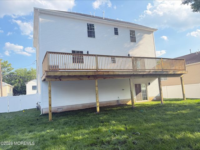 57 Oak Street, Keansburg, NJ 07734