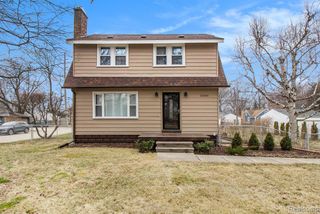 21305 Ontaga Street, Farmington Hills, MI 48390