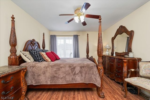 15 Rhea Run, Hampton Twp., NJ 07860