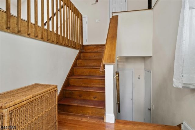 15 Rhea Run, Hampton Twp., NJ 07860