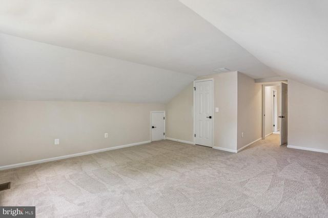 12 LILY POND CT, Rockville, MD 20852