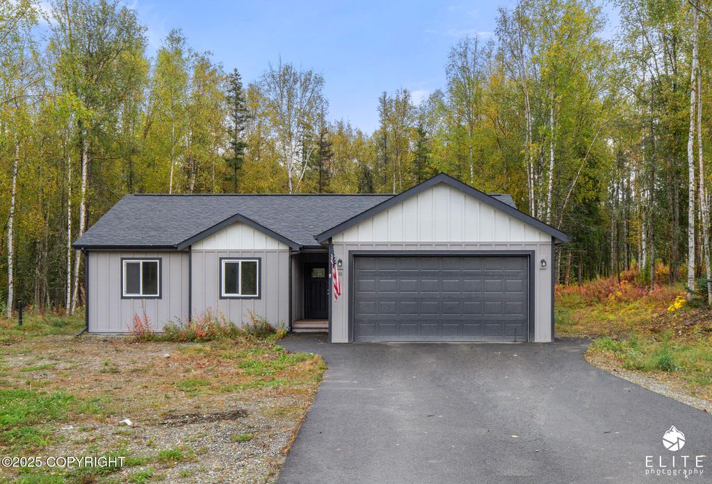 4011 N Coronado Street, Wasilla, AK 99623