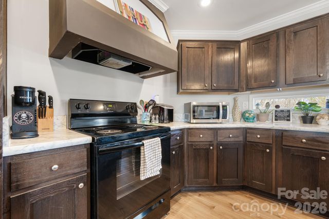 2388 Cat Square Road, Vale, NC 28168