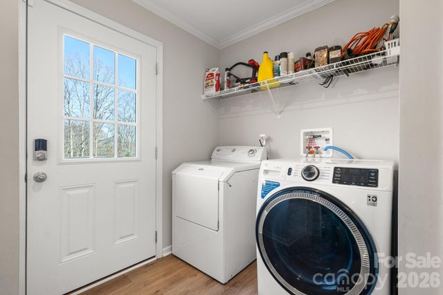 2388 Cat Square Road, Vale, NC 28168