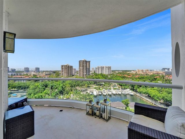 7000 Island Boulevard 1207, Aventura, FL 33160