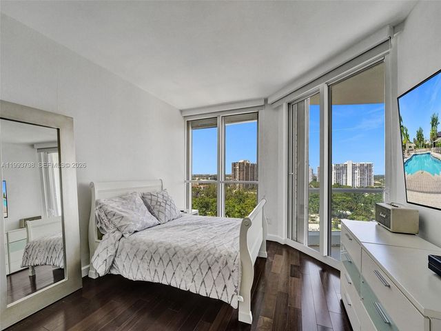 7000 Island Boulevard 1207, Aventura, FL 33160