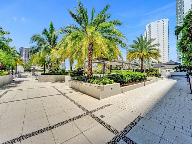 7000 Island Boulevard 1207, Aventura, FL 33160