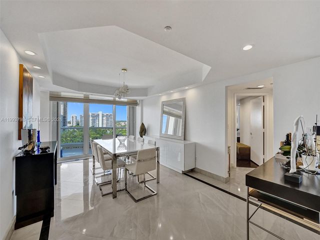 7000 Island Boulevard 1207, Aventura, FL 33160