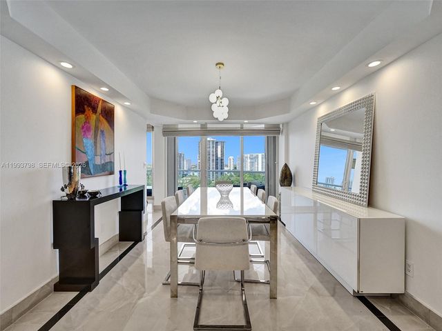 7000 Island Boulevard 1207, Aventura, FL 33160