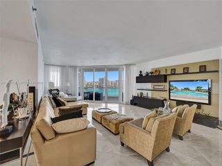 7000 Island Boulevard 1207, Aventura, FL 33160