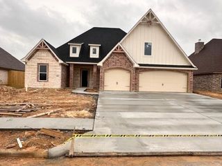 1290 Natashas Way, Lumberton, TX 77657
