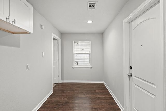 4926 Hull Street, Houston, TX 77021