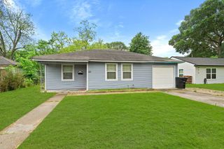 4926 Hull Street, Houston, TX 77021