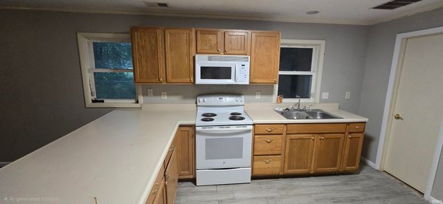 709 Wall Street, Evansville, IN 47713