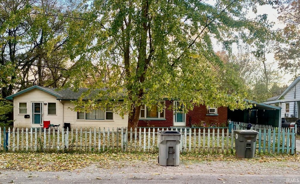 709 Wall Street, Evansville, IN 47713