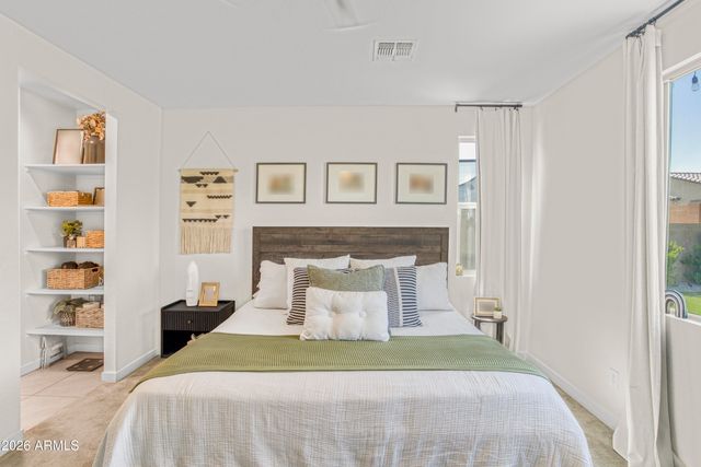 17976 W ASHLEY Drive, Goodyear, AZ 85338