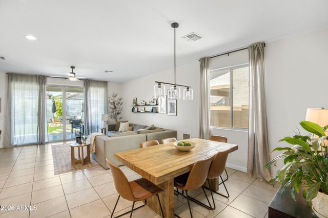 17976 W ASHLEY Drive, Goodyear, AZ 85338