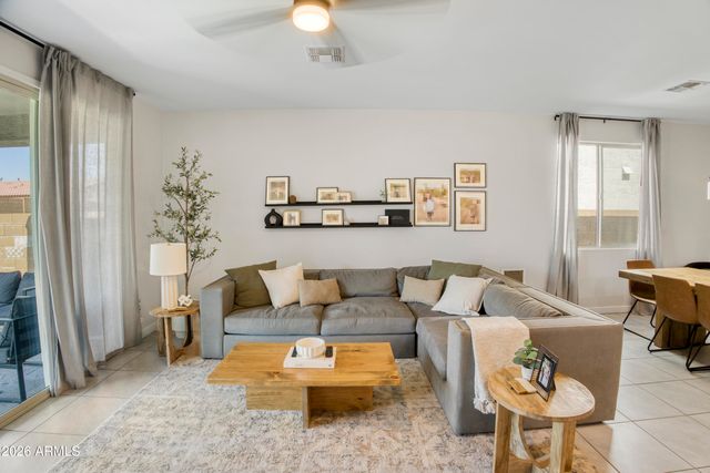 17976 W ASHLEY Drive, Goodyear, AZ 85338