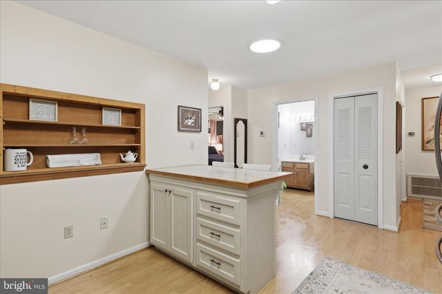18008 PUTTER DR, Hagerstown, MD 21740